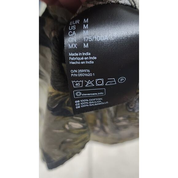 H&M Hawaiian Button Up Shirt Size M Short Sleeve 100% Cotton Palm Leaf Pattern - Picture 3 of 5